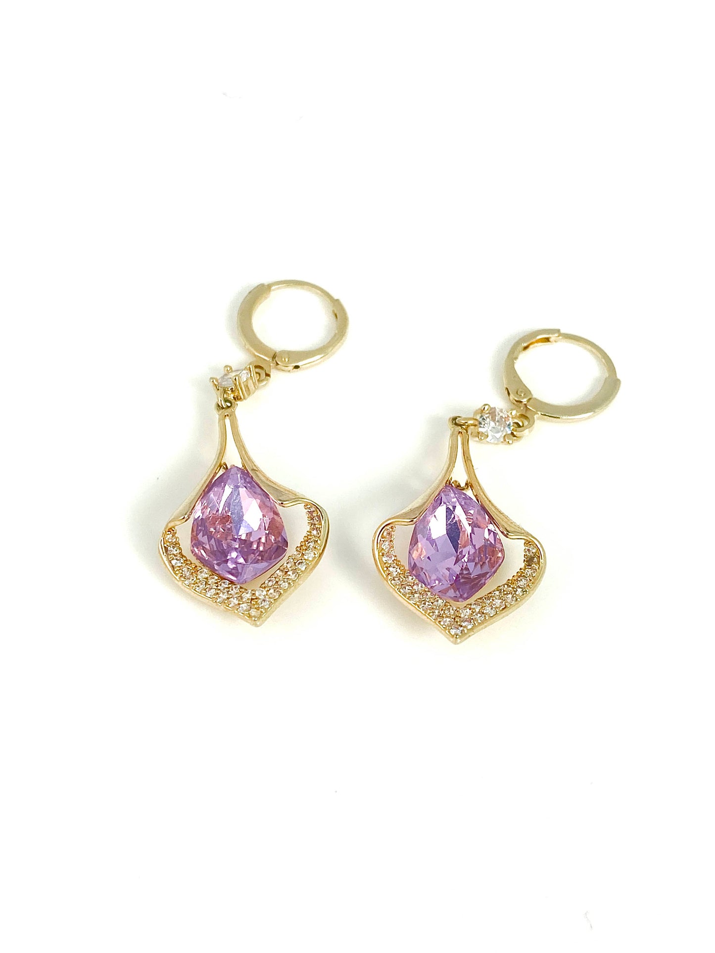 Pendientes en forma de rombo morado de ensueño