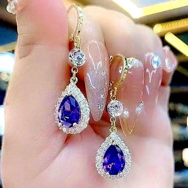 Pendientes de cristal en forma de lágrima violeta